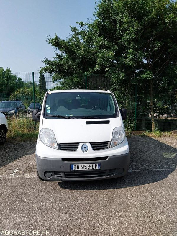 Renault Trafic 9 places DA-953-LM de 2013 avec 135 698 kms - Minibus, Personenvervoer: afbeelding 3 Renault Trafic 9 places DA-953-LM de 2013 avec 135 698 kms - Minibus, Personenvervoer: afbeelding 3