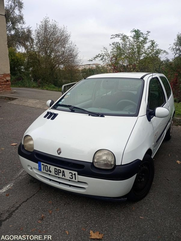 Renault Twingo 2005 108501kms - Personenwagen: afbeelding 1 Renault Twingo 2005 108501kms - Personenwagen: afbeelding 1