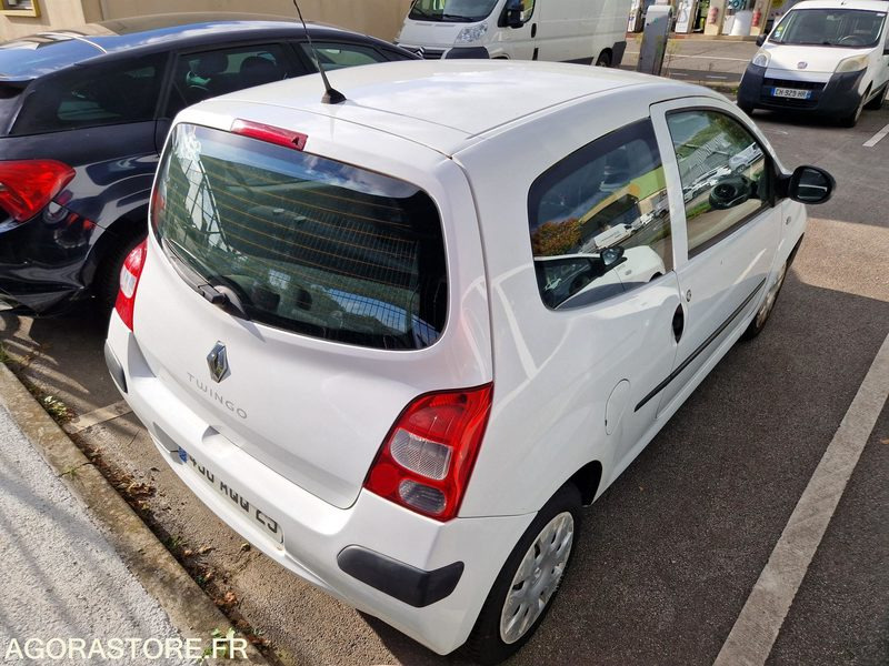 Renault Twingo - 2009 - 101299 - 430AQQ29 - Personenwagen: afbeelding 3 Renault Twingo - 2009 - 101299 - 430AQQ29 - Personenwagen: afbeelding 3