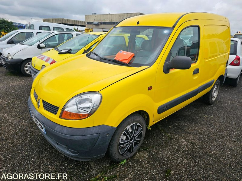 Renault kangoo - 2005 - 227814km - CX109BN - Kleine bestelwagen: afbeelding 1 Renault kangoo - 2005 - 227814km - CX109BN - Kleine bestelwagen: afbeelding 1