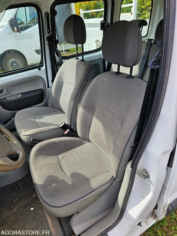 Renault kangoo - 2007 - 210886km - 985WN28 - Personenwagen: afbeelding 5 Renault kangoo - 2007 - 210886km - 985WN28 - Personenwagen: afbeelding 5