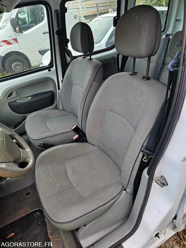 Renault kangoo - 2007 - 226880km - 1082WN28 - Personenwagen: afbeelding 5 Renault kangoo - 2007 - 226880km - 1082WN28 - Personenwagen: afbeelding 5