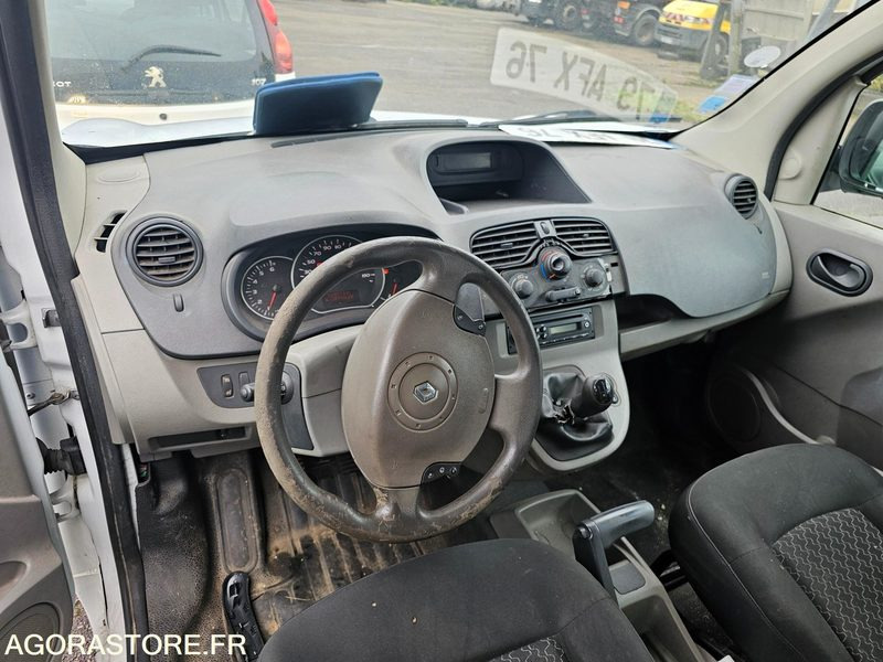 Renault kangoo - 2008 - 342146km - 79AFX76 - Kleine bestelwagen: afbeelding 5 Renault kangoo - 2008 - 342146km - 79AFX76 - Kleine bestelwagen: afbeelding 5