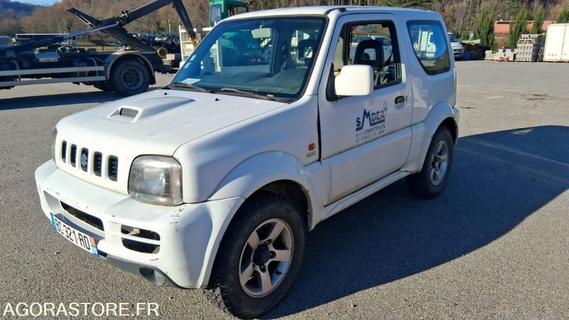 SUZUKI Jimny 4x4 GO - 2010 - 337758km - SUV: afbeelding 2 SUZUKI Jimny 4x4 GO - 2010 - 337758km - SUV: afbeelding 2