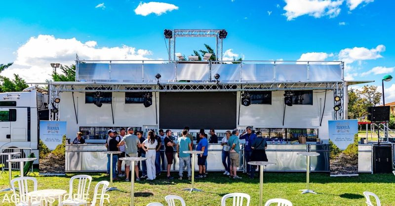 Semi Remorques DRACO - Bar - DJ - Rooftop - Koelwagen oplegger: afbeelding 1 Semi Remorques DRACO - Bar - DJ - Rooftop - Koelwagen oplegger: afbeelding 1