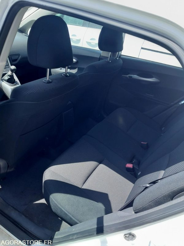 TOYOTA AURIS - Personenwagen: afbeelding 4 TOYOTA AURIS - Personenwagen: afbeelding 4