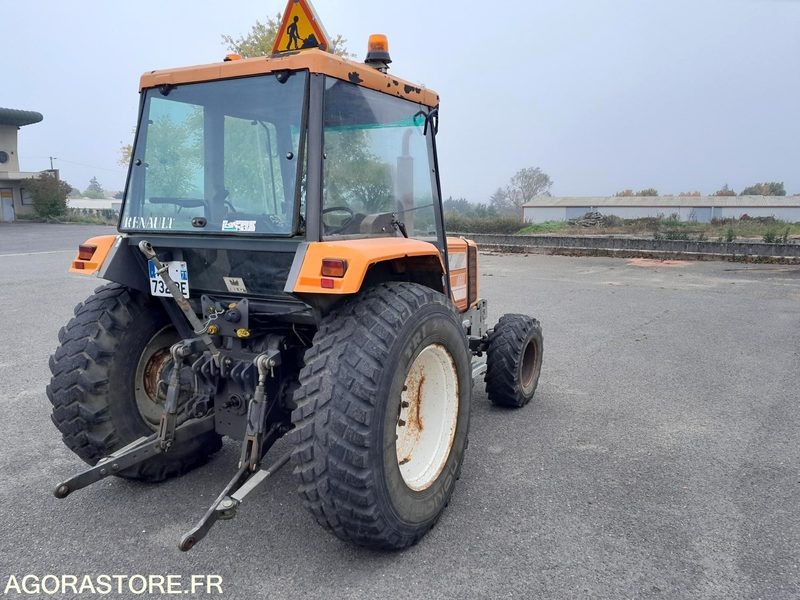 TRACTEUR RENAULT 750MI 12532 heures 1995 - Tractor: afbeelding 5 TRACTEUR RENAULT 750MI 12532 heures 1995 - Tractor: afbeelding 5