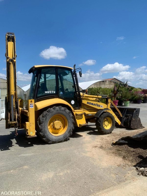 TRACTOPELLE | KOMATSU WB97R | 4358 heures - Graaflaadmachine: afbeelding 4 TRACTOPELLE | KOMATSU WB97R | 4358 heures - Graaflaadmachine: afbeelding 4