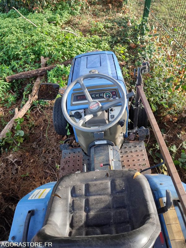 Tracteur ISEKI TM215 - en panne - Tractor: afbeelding 3 Tracteur ISEKI TM215 - en panne - Tractor: afbeelding 3