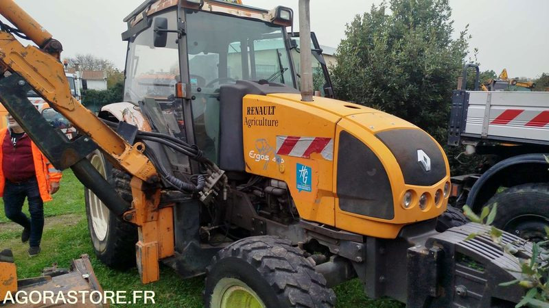 Tracteur RENAULT ERGOS 446 - 2009 - 17145h - 799CKY31 - Tractor: afbeelding 1 Tracteur RENAULT ERGOS 446 - 2009 - 17145h - 799CKY31 - Tractor: afbeelding 1