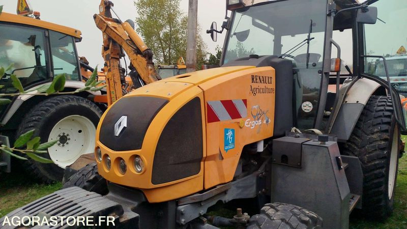Tracteur RENAULT ERGOS 446 - 2009 - 17145h - 799CKY31 - Tractor: afbeelding 2 Tracteur RENAULT ERGOS 446 - 2009 - 17145h - 799CKY31 - Tractor: afbeelding 2