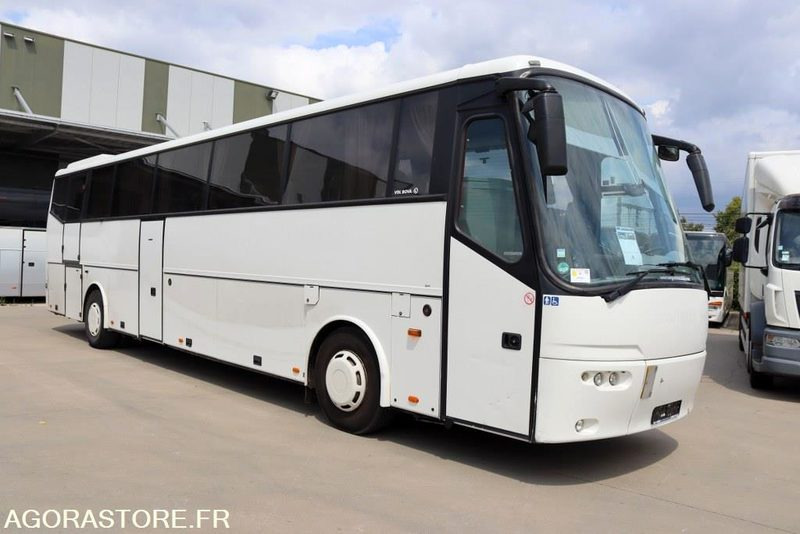 VDL Bova Futura Classic FHD-13-420 / Lift / Airco / Full Option - Touringcar: afbeelding 1 VDL Bova Futura Classic FHD-13-420 / Lift / Airco / Full Option - Touringcar: afbeelding 1