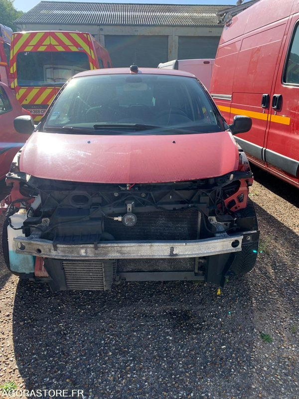 VL RENAULT CLIO3 AB102YS - Personenwagen: afbeelding 2 VL RENAULT CLIO3 AB102YS - Personenwagen: afbeelding 2