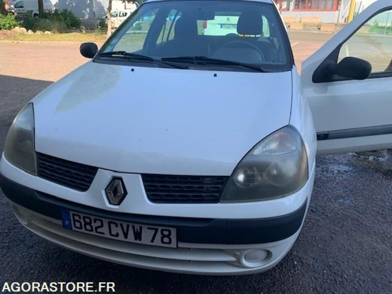 VOITURE CLIO RENAULT roulante - Personenwagen: afbeelding 2 VOITURE CLIO RENAULT roulante - Personenwagen: afbeelding 2