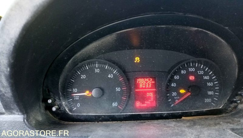 VOLKSWAGEN CRAFTER - 2011 - 198252KM - BL207FB - Kipper bestelwagen: afbeelding 3 VOLKSWAGEN CRAFTER - 2011 - 198252KM - BL207FB - Kipper bestelwagen: afbeelding 3