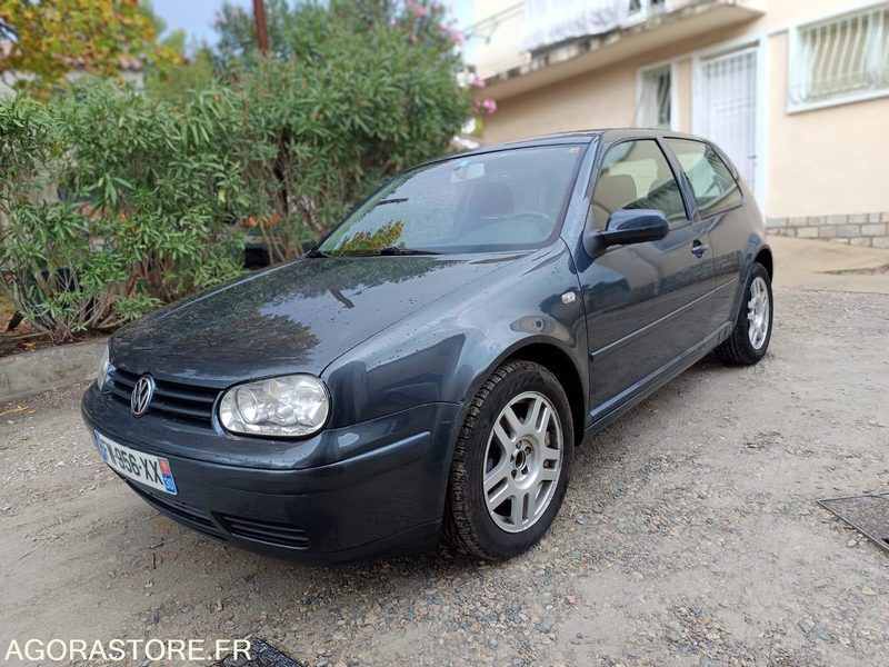 VOLKSWAGEN GOLF IV 2.0 115CH - 2000 - 265000KMS - Personenwagen: afbeelding 1 VOLKSWAGEN GOLF IV 2.0 115CH - 2000 - 265000KMS - Personenwagen: afbeelding 1