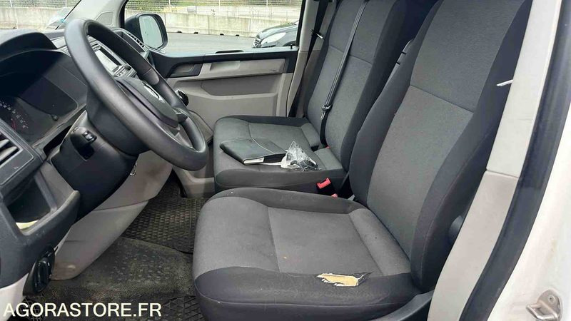 VOLKSWAGEN TRANSPORTER - 2018 - 187106KM - FC555FD - Gesloten bestelwagen: afbeelding 5 VOLKSWAGEN TRANSPORTER - 2018 - 187106KM - FC555FD - Gesloten bestelwagen: afbeelding 5
