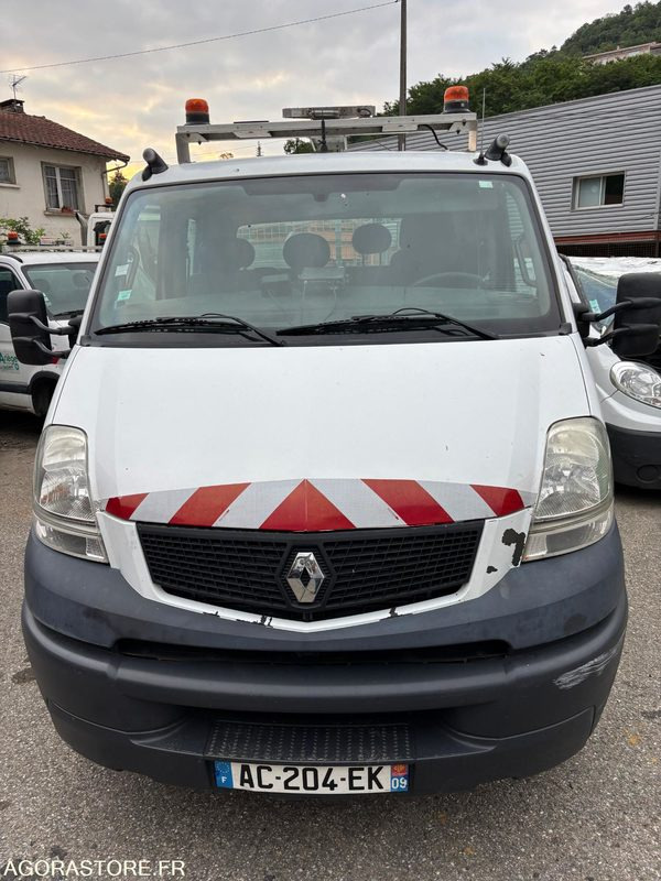 CAC99-09 RENAULT MASCOTT DC TB - Vrachtwagen: afbeelding 3 CAC99-09 RENAULT MASCOTT DC TB - Vrachtwagen: afbeelding 3