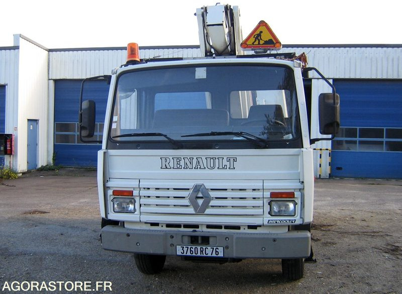 CAMION NACELLE -PEMP - Vrachtwagen: afbeelding 1 CAMION NACELLE -PEMP - Vrachtwagen: afbeelding 1