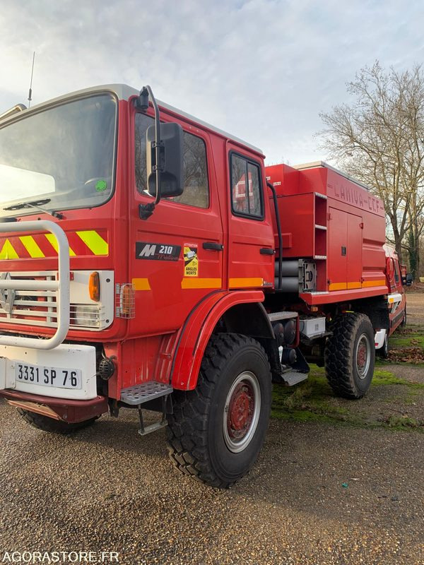 CCFM RENAULT M210 4*4 3331SP76 - Vrachtwagen: afbeelding 2 CCFM RENAULT M210 4*4 3331SP76 - Vrachtwagen: afbeelding 2