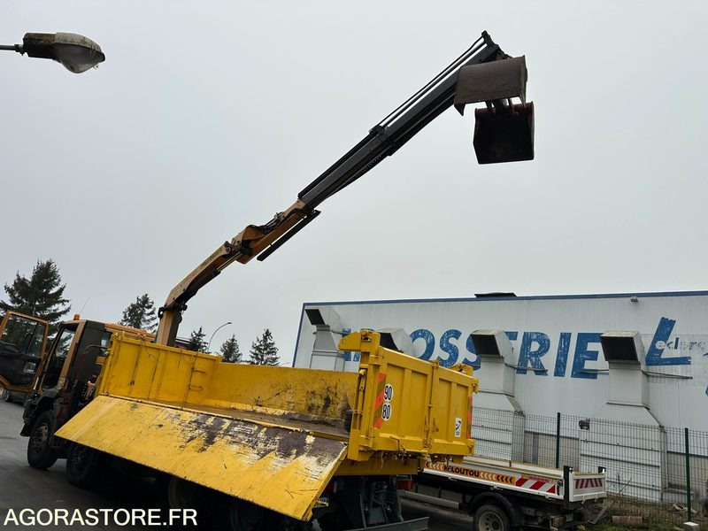 IVECO Eurotrakker 8x4 Grue - 2005 - 312 000 kms - Vrachtwagen: afbeelding 4 IVECO Eurotrakker 8x4 Grue - 2005 - 312 000 kms - Vrachtwagen: afbeelding 4