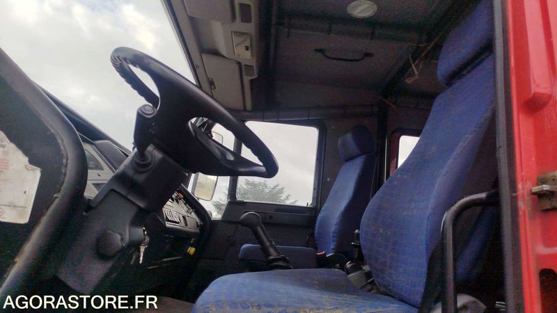 MAN LE220B - 2002 - Vrachtwagen: afbeelding 2 MAN LE220B - 2002 - Vrachtwagen: afbeelding 2