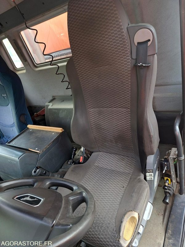 Vrachtwagen MAN TGA 26.350 6X4 - 2005 / 517380 KM (P2101806): afbeelding 20