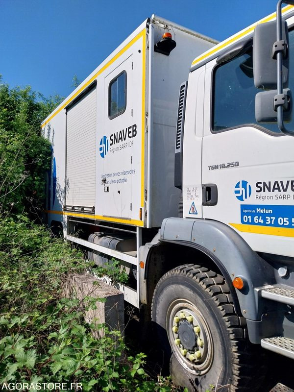 MAN TGM 4X4 18.250 Fourgon GIMAEX VASP 2011 212000Km ROULANT PRO UNIQUEMENT - Vrachtwagen: afbeelding 2 MAN TGM 4X4 18.250 Fourgon GIMAEX VASP 2011 212000Km ROULANT PRO UNIQUEMENT - Vrachtwagen: afbeelding 2