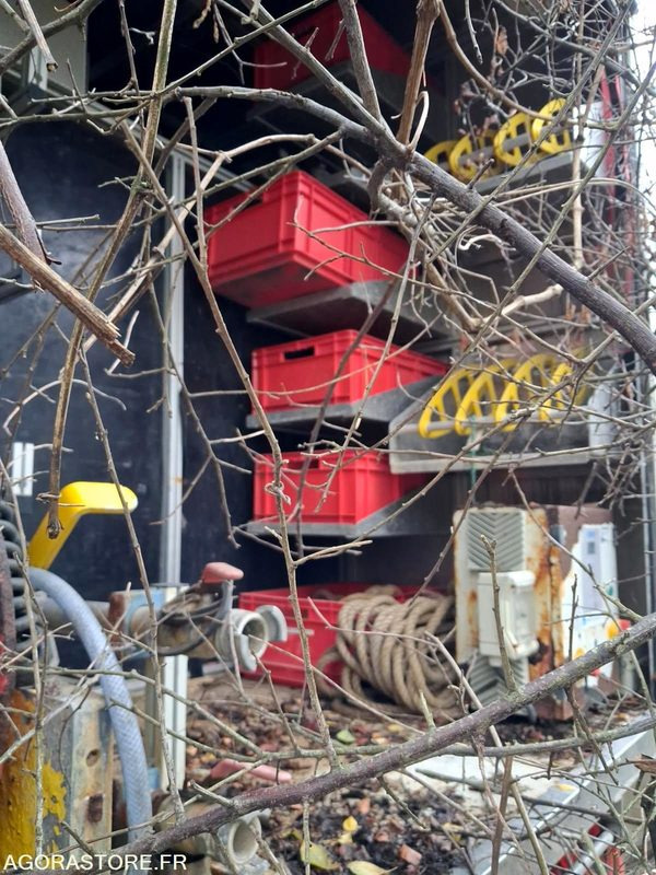 MAN TGM 4X4 18.250 Fourgon GIMAEX VASP 2011 212000Km ROULANT PRO UNIQUEMENT - Vrachtwagen: afbeelding 5 MAN TGM 4X4 18.250 Fourgon GIMAEX VASP 2011 212000Km ROULANT PRO UNIQUEMENT - Vrachtwagen: afbeelding 5