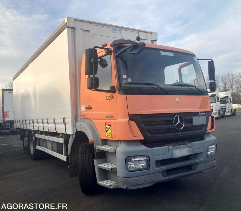 MERCEDES AXOR 2533 - 2009 - 452 922km - Vrachtwagen: afbeelding 2 MERCEDES AXOR 2533 - 2009 - 452 922km - Vrachtwagen: afbeelding 2