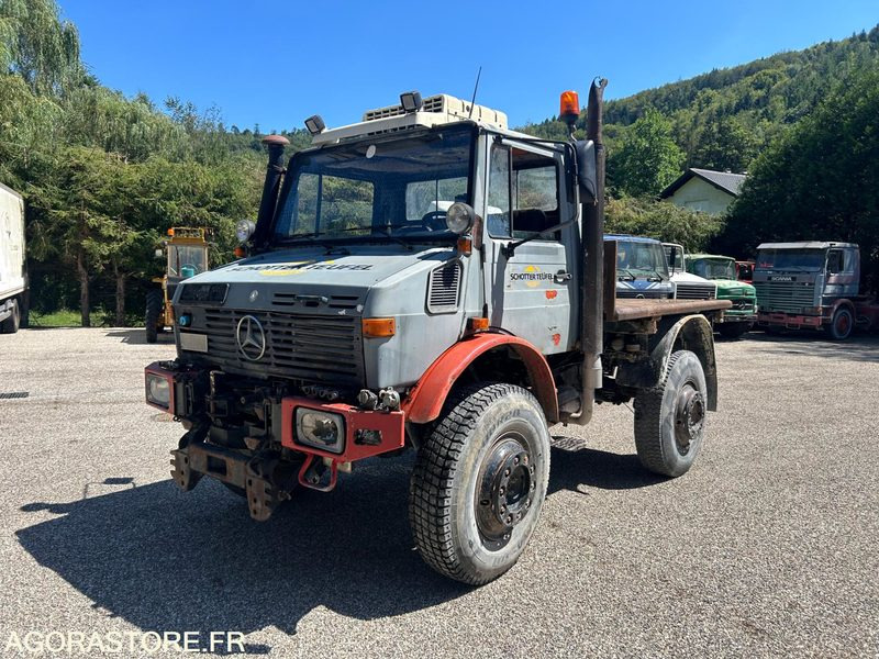 MERCEDES UNIMOG 425 -1985 - 196000km - Vrachtwagen: afbeelding 1 MERCEDES UNIMOG 425 -1985 - 196000km - Vrachtwagen: afbeelding 1