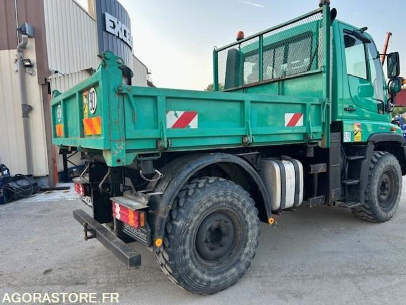 MERCEDES UNIMOG U300C VERSION COMMUNALE 2003 38210 KM - Vrachtwagen: afbeelding 4 MERCEDES UNIMOG U300C VERSION COMMUNALE 2003 38210 KM - Vrachtwagen: afbeelding 4