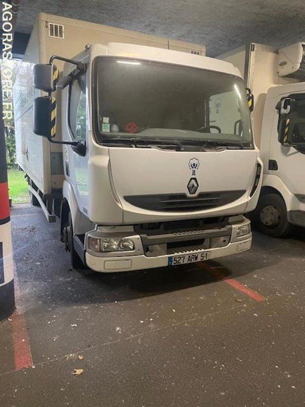 POID LOURD Renault Premium - Vrachtwagen: afbeelding 1 POID LOURD Renault Premium - Vrachtwagen: afbeelding 1