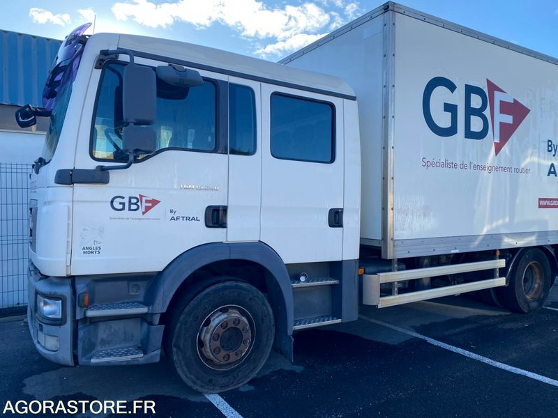 PORTEUR MAN TGM AUTO ECOLE - 2010 - 230000 Kms - Vrachtwagen: afbeelding 3 PORTEUR MAN TGM AUTO ECOLE - 2010 - 230000 Kms - Vrachtwagen: afbeelding 3