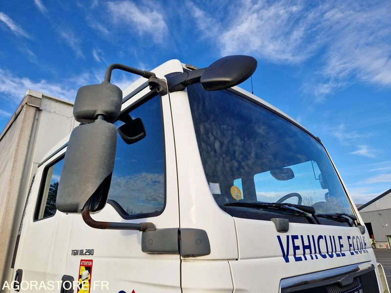 Vrachtwagen Porteur MAN TGM 18.290 - 2011 - 380553 - BV853WS: afbeelding 11