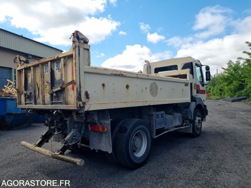 RENAULT 4x2 - KERAX 320 DCI BIBENNE GRAVILLONNEUR - 2006 / 331670 KM - Vrachtwagen: afbeelding 3 RENAULT 4x2 - KERAX 320 DCI BIBENNE GRAVILLONNEUR - 2006 / 331670 KM - Vrachtwagen: afbeelding 3