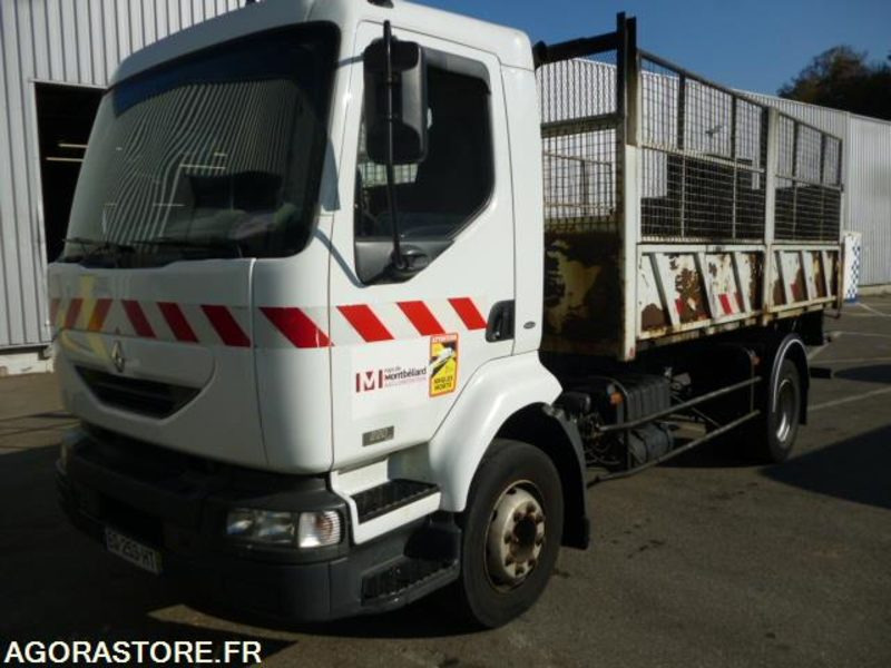 RENAULT MIDLUM 220 DCI BENNE HAYON 174900kms 2003 - Vrachtwagen: afbeelding 3 RENAULT MIDLUM 220 DCI BENNE HAYON 174900kms 2003 - Vrachtwagen: afbeelding 3