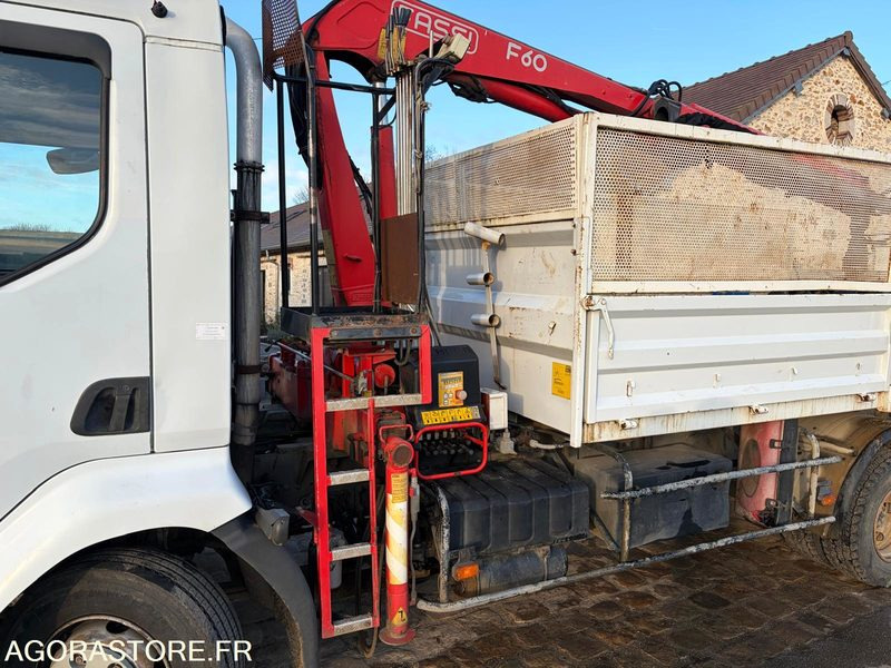 RENAULT MIDLUM GRUE - 2003 -143000km - Vrachtwagen: afbeelding 5 RENAULT MIDLUM GRUE - 2003 -143000km - Vrachtwagen: afbeelding 5