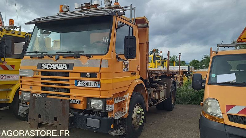 SCANIA 93H 280 - 1992 - Vrachtwagen: afbeelding 2 SCANIA 93H 280 - 1992 - Vrachtwagen: afbeelding 2