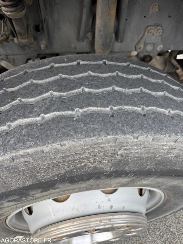 Vrachtwagen Volvo FM 400 8X4 ampliroll - 2009 - 763559KM: afbeelding 16