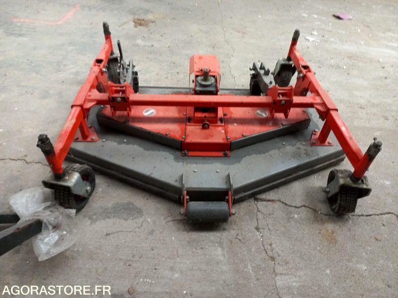 Coupe de tondeuse mulchng Morgneux TMC 150 fixation Kubota - Gazonmaaier: afbeelding 5 Coupe de tondeuse mulchng Morgneux TMC 150 fixation Kubota - Gazonmaaier: afbeelding 5