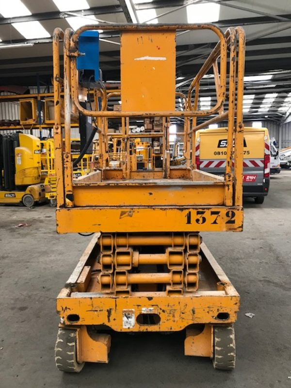 Ne pas mettre en vente NACELLE - GENIE - GS2646 - 1999 - 1065 HEURES - Hoogwerker: afbeelding 5 Ne pas mettre en vente NACELLE - GENIE - GS2646 - 1999 - 1065 HEURES - Hoogwerker: afbeelding 5