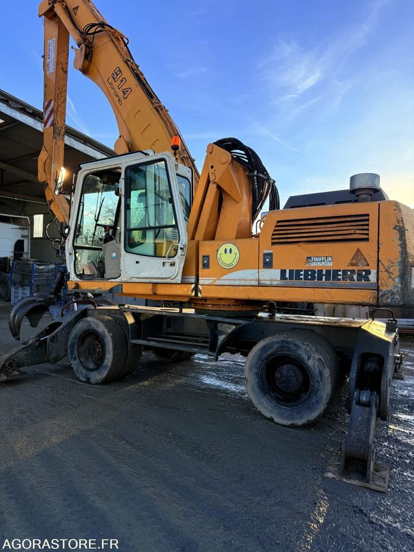 Graafmachine pelle liebherr A914 LITRONIC - 2002 - 20 000 heures ENTRETIEN LIEBHERR: afbeelding 12 Graafmachine pelle liebherr A914 LITRONIC - 2002 - 20 000 heures ENTRETIEN LIEBHERR: afbeelding 12