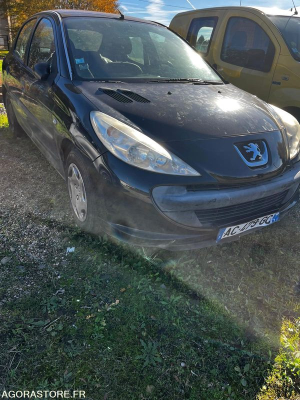 Peugeot 206+ 1.4 hdi 2009 185000km - Personenwagen: afbeelding 1 Peugeot 206+ 1.4 hdi 2009 185000km - Personenwagen: afbeelding 1