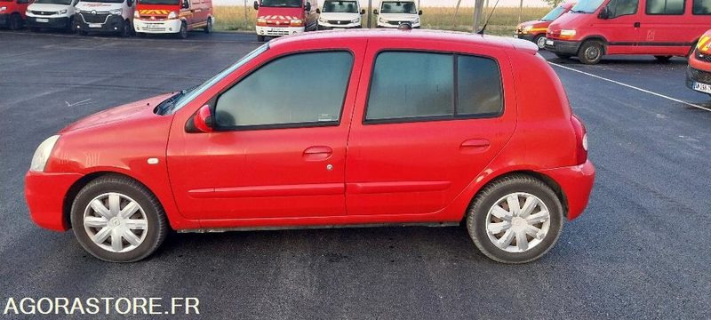 Renault clio 1.5 dci (roulante) - Personenwagen: afbeelding 1 Renault clio 1.5 dci (roulante) - Personenwagen: afbeelding 1