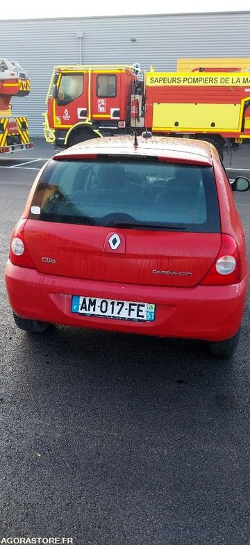 Renault clio 1.5 dci (roulante) - Personenwagen: afbeelding 4 Renault clio 1.5 dci (roulante) - Personenwagen: afbeelding 4