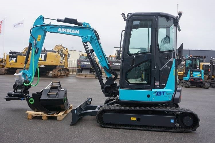 Airman AX33U-7 *Omgående Leverans* - Minigraafmachine: afbeelding 2 Airman AX33U-7 *Omgående Leverans* - Minigraafmachine: afbeelding 2
