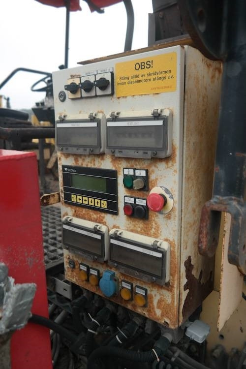 Asfaltafwerkmachine Dynapack F121 4WD: afbeelding 18