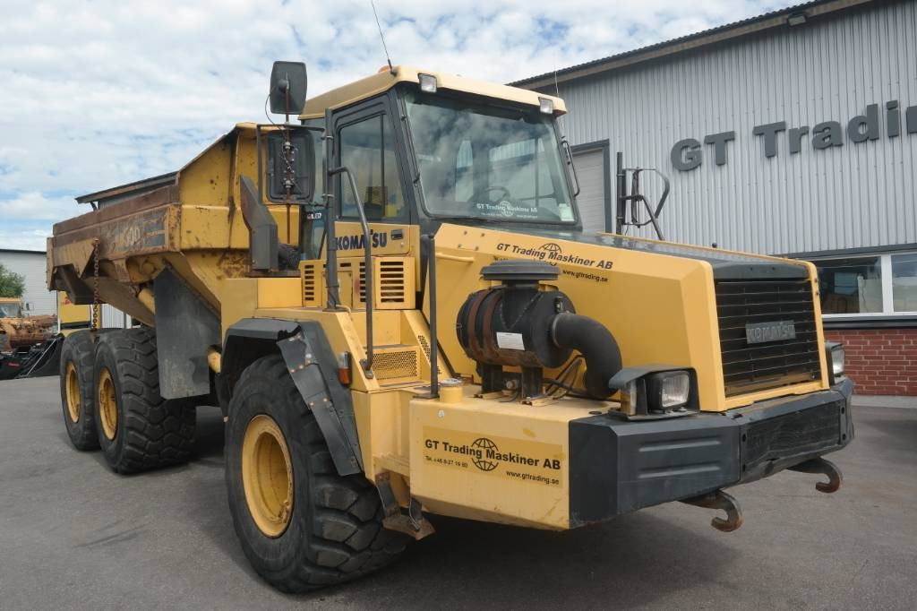 Komatsu HM 300-2 - Kiepwagen met knikbesturing: afbeelding 1 Komatsu HM 300-2 - Kiepwagen met knikbesturing: afbeelding 1