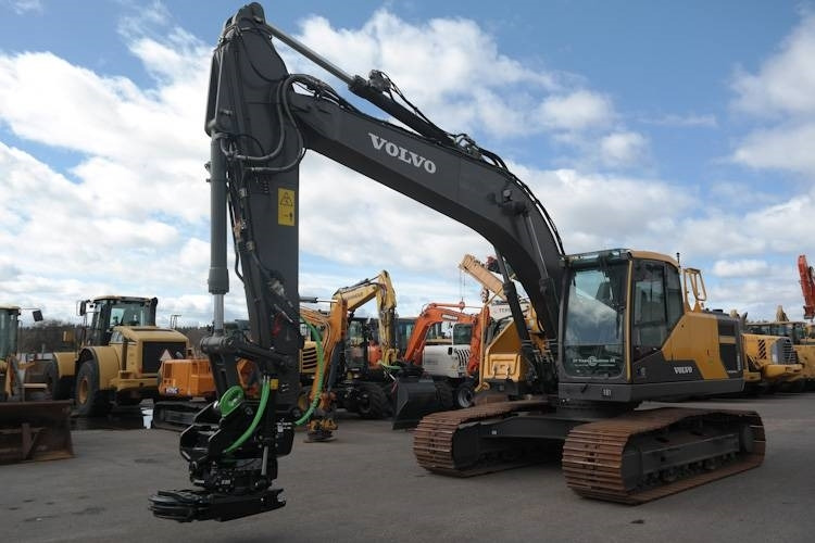 Volvo EC220 E *Uthyres* - Rupsgraafmachine: afbeelding 2 Volvo EC220 E *Uthyres* - Rupsgraafmachine: afbeelding 2